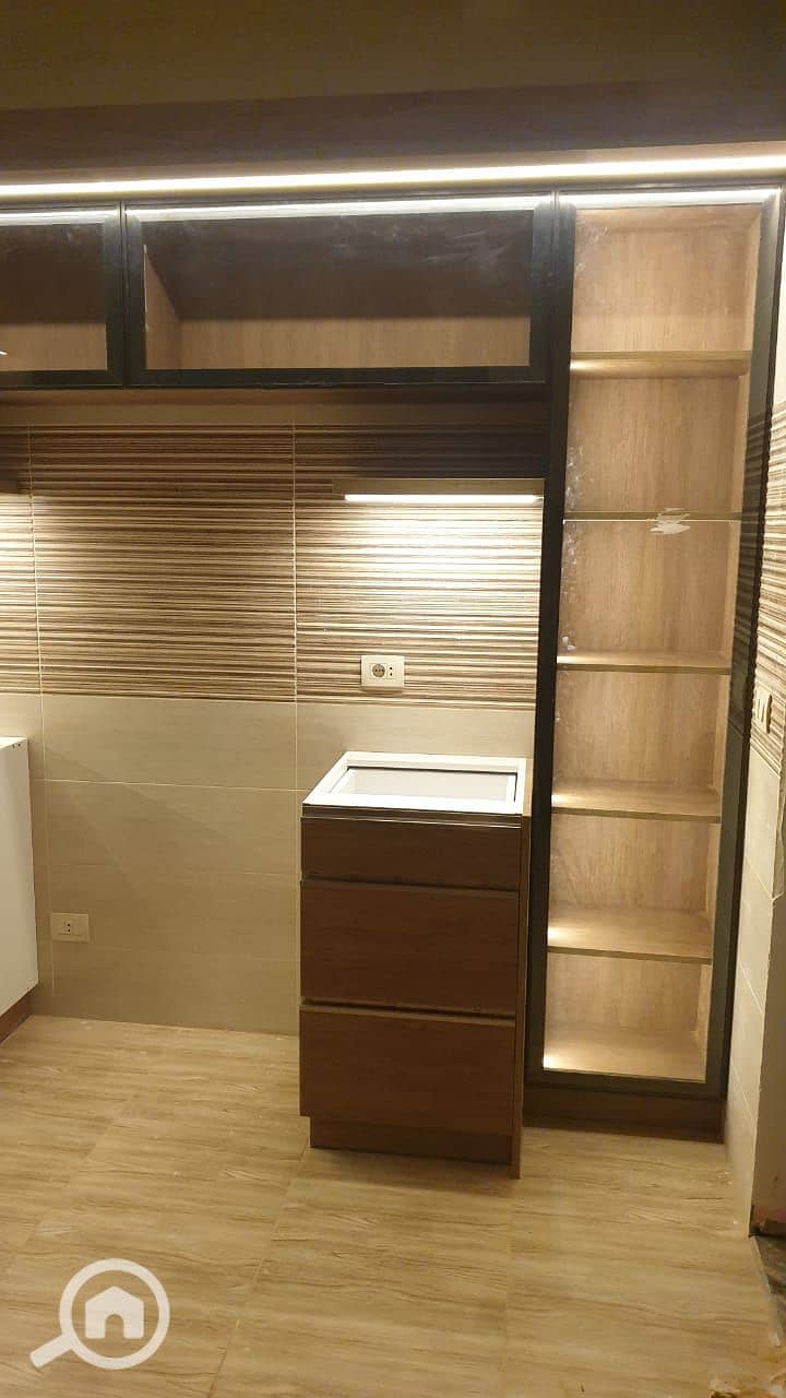 3 3de0f219-a0e4-441e-9fb9-ac0d3cceaa1e. jpg