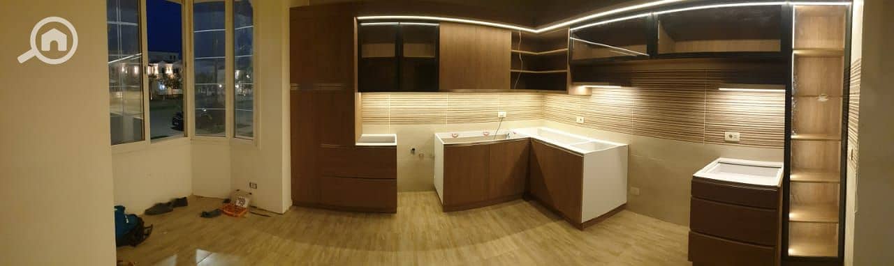 11 42ba282e-3b42-4c38-9372-2a39f92ad82e. jpg