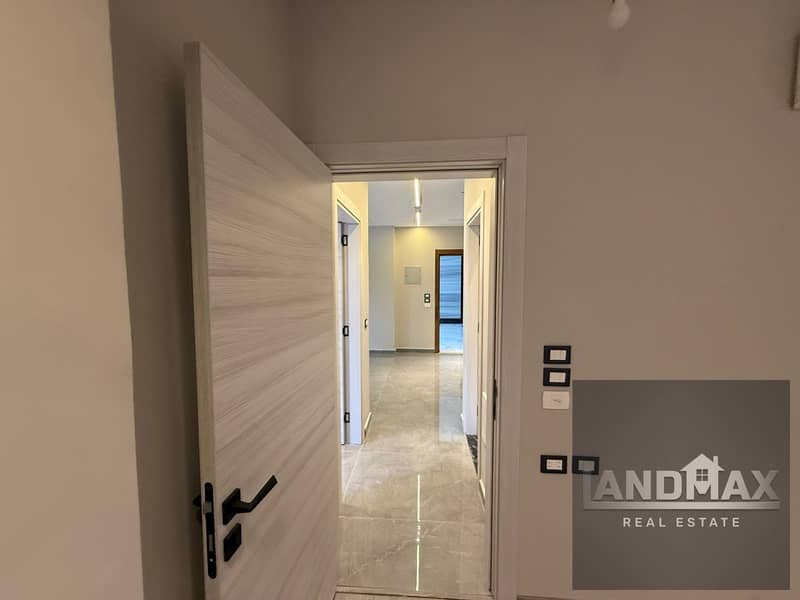 5 WhatsApp Image 2025-12-23 at 5.52. 10 PM (1). jpeg