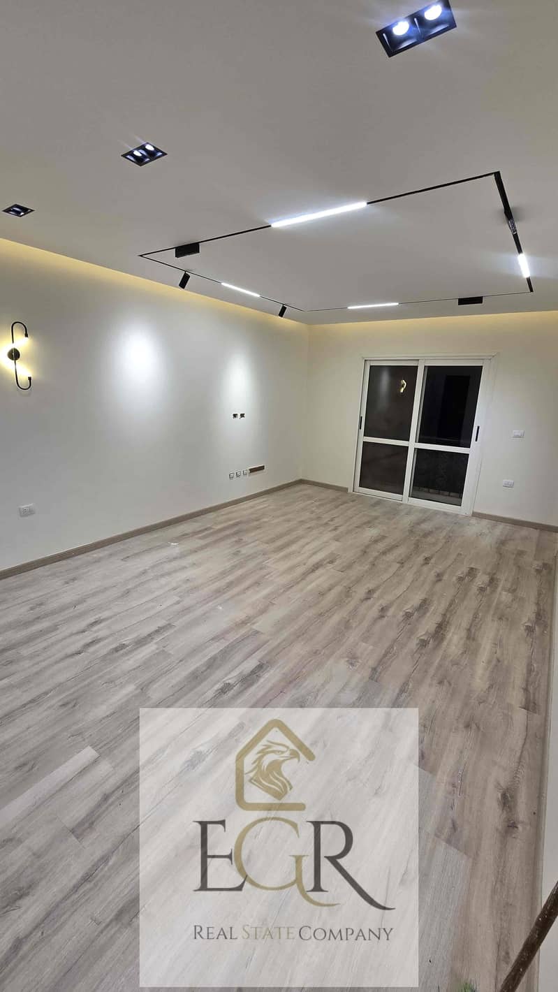 4 e5a02cc6-87cf-4065-9494-00319ee79a95. jpg