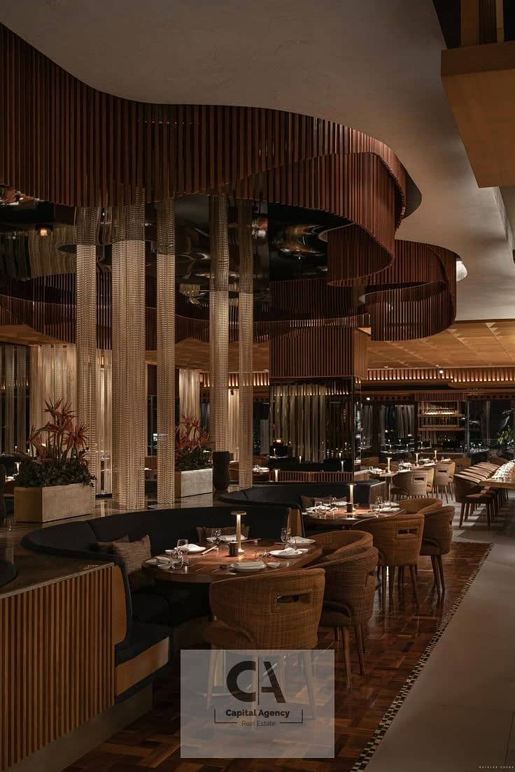 3 Photographer in Dubai - Natelee Cocks (1). jpg