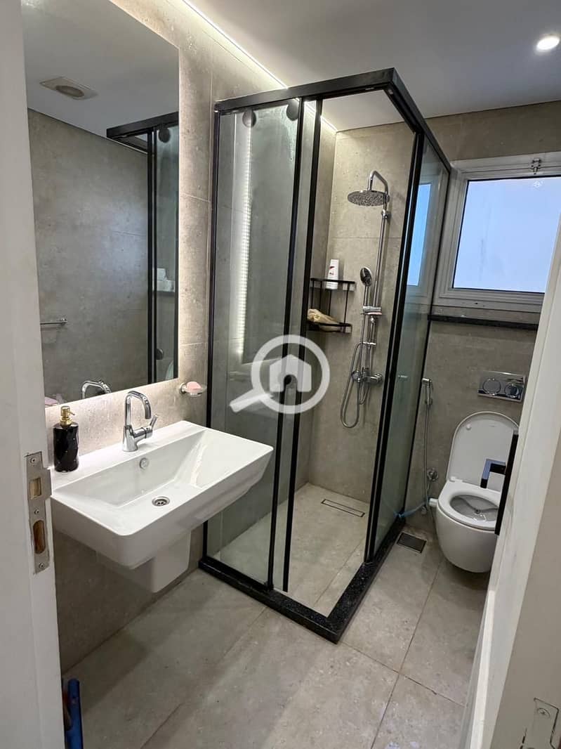 5 3f0e8272-a32f-4d55-95bf-90e978a9c3cb. jpeg