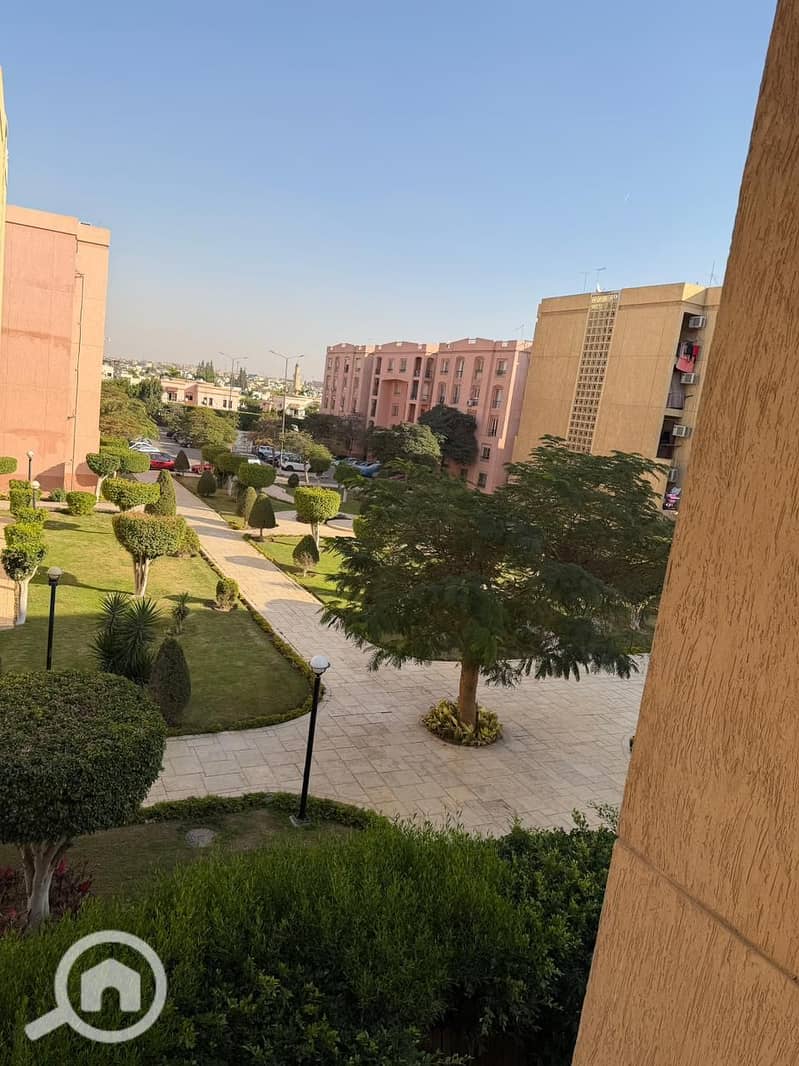 8 64668996-cdf2-416b-888b-88ba436e72c1. jpeg