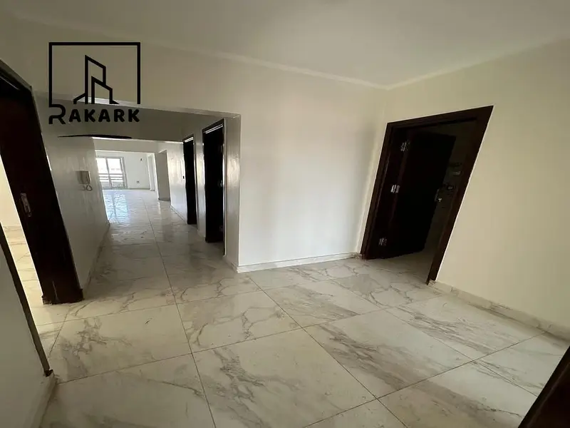 Premium office for rent in Sheraton Airport on Al-Mushir Ahmed Ismail Main Street. – pohled 2