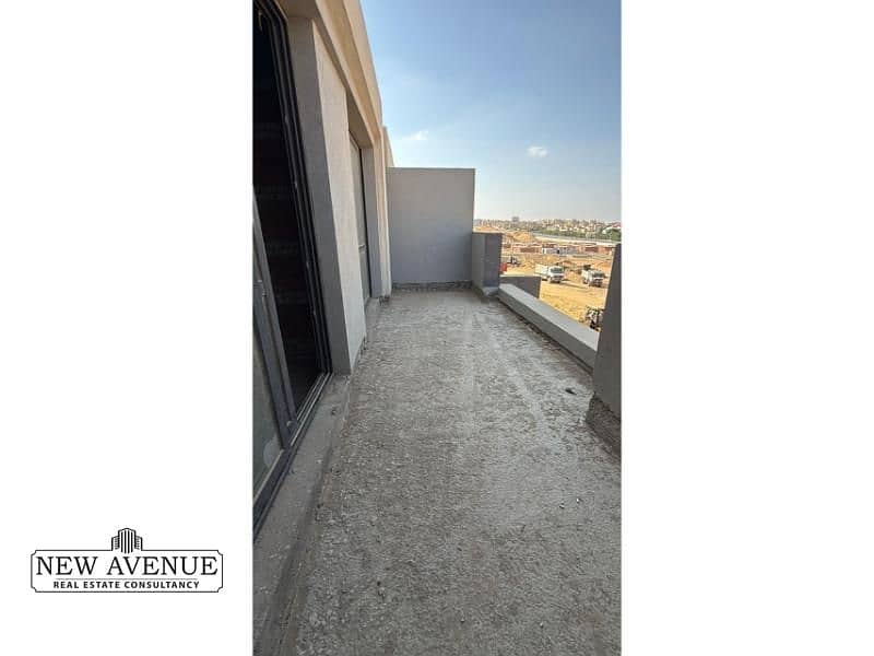 5 WhatsApp Image 2025-12-22 at 6.16. 16 PM (3). jpg