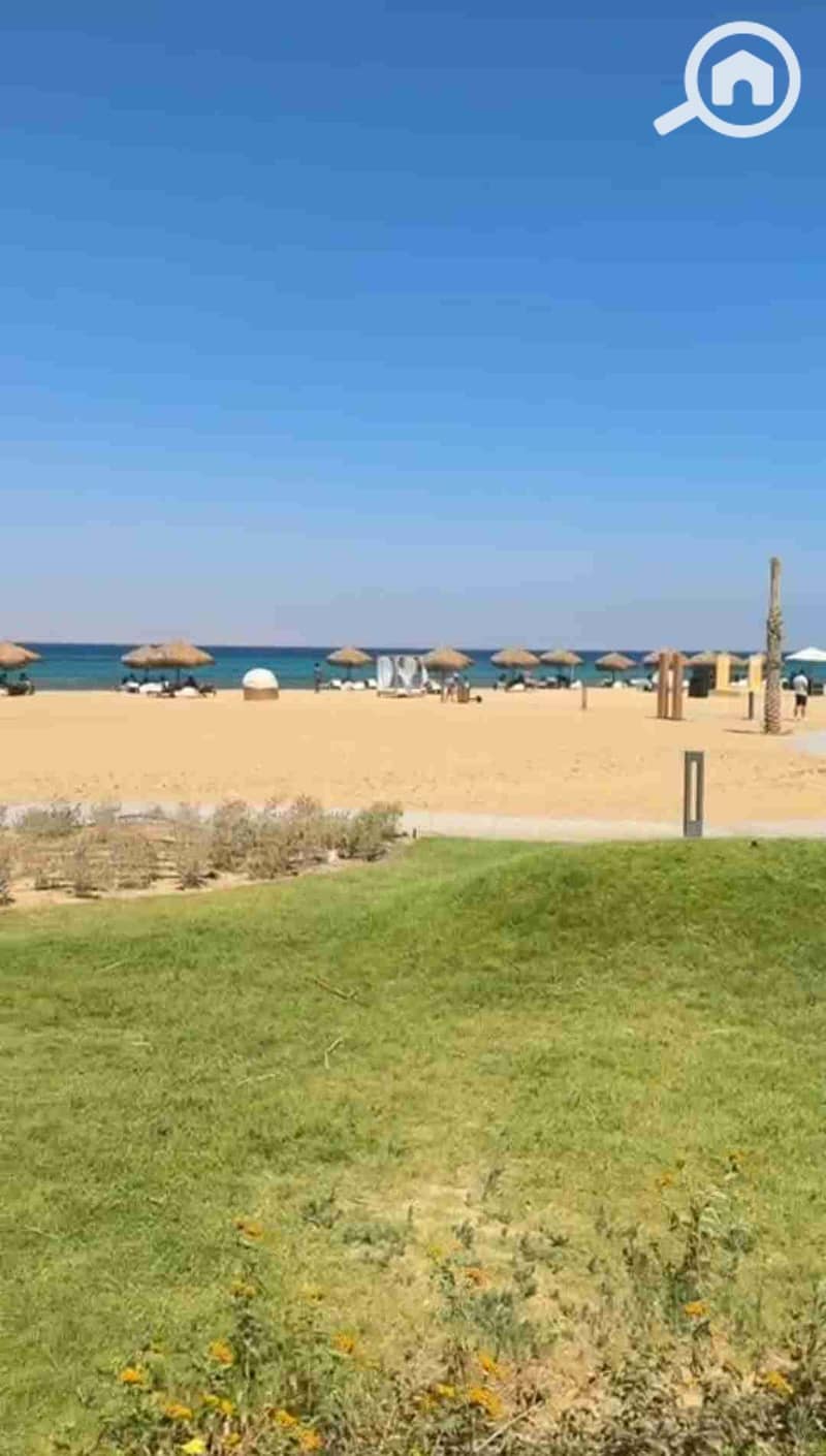 4 Screenshot_20251223_182830_WhatsAppBusiness. jpg