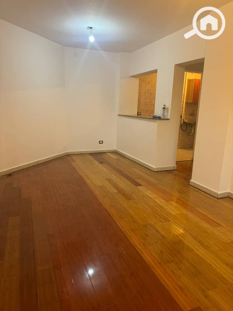 2 c2e7ebd8-4093-46d6-bc2e-f83f0efab06d. jpeg