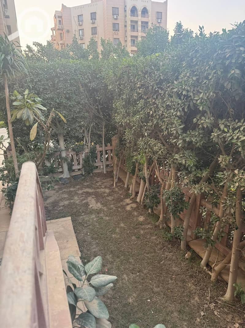 9 83dbfd3a-7881-4e1f-b571-539076b5c6b7. jpeg