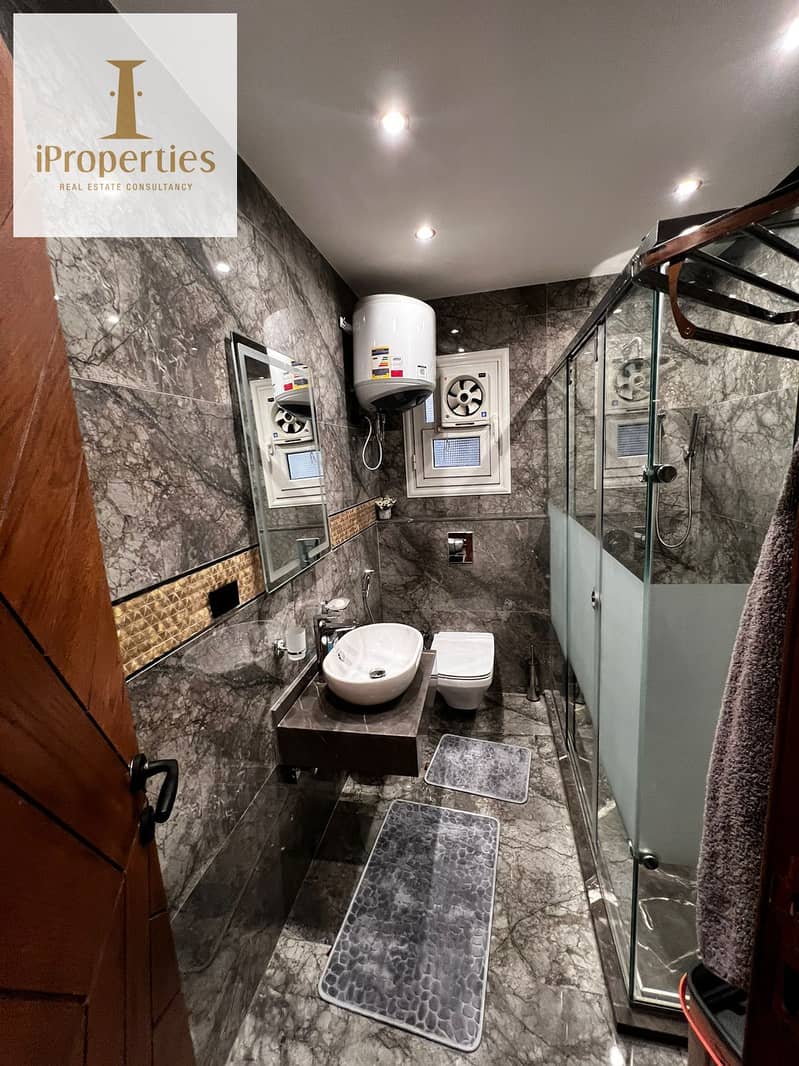 4 d1ffbf56-bc79-43a1-8fd1-1dbea995bf5d. jpg