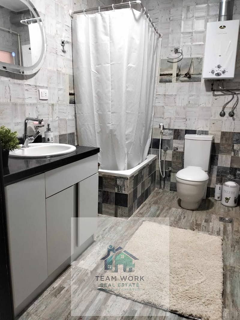 8 dc430ae9-8fd5-4666-a221-2b32dde57dfd. jpg