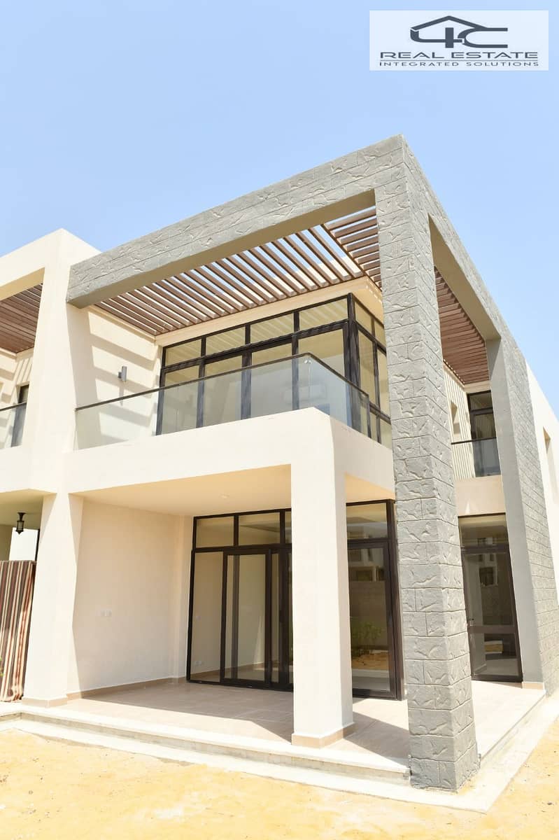 5 WhatsApp Image 2025-12-23 at 3.29. 36 PM (1). jpeg