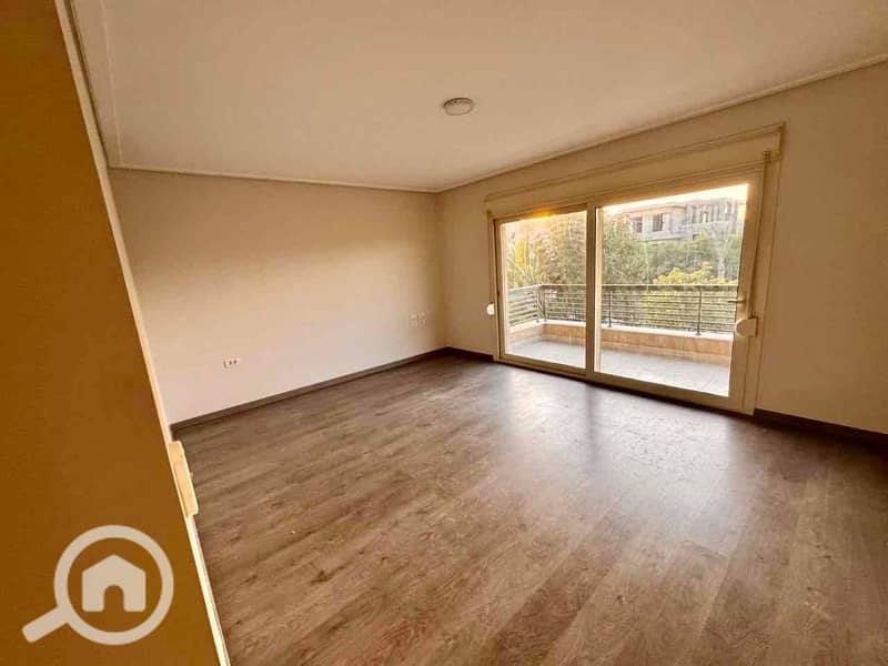 9 e0d2acd0-514c-4cd5-a845-9cfe8e46a1e1. jpg