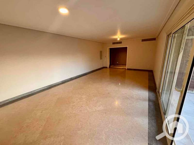 10 76444776-fb90-4316-85c4-159e84c087d7. jpg