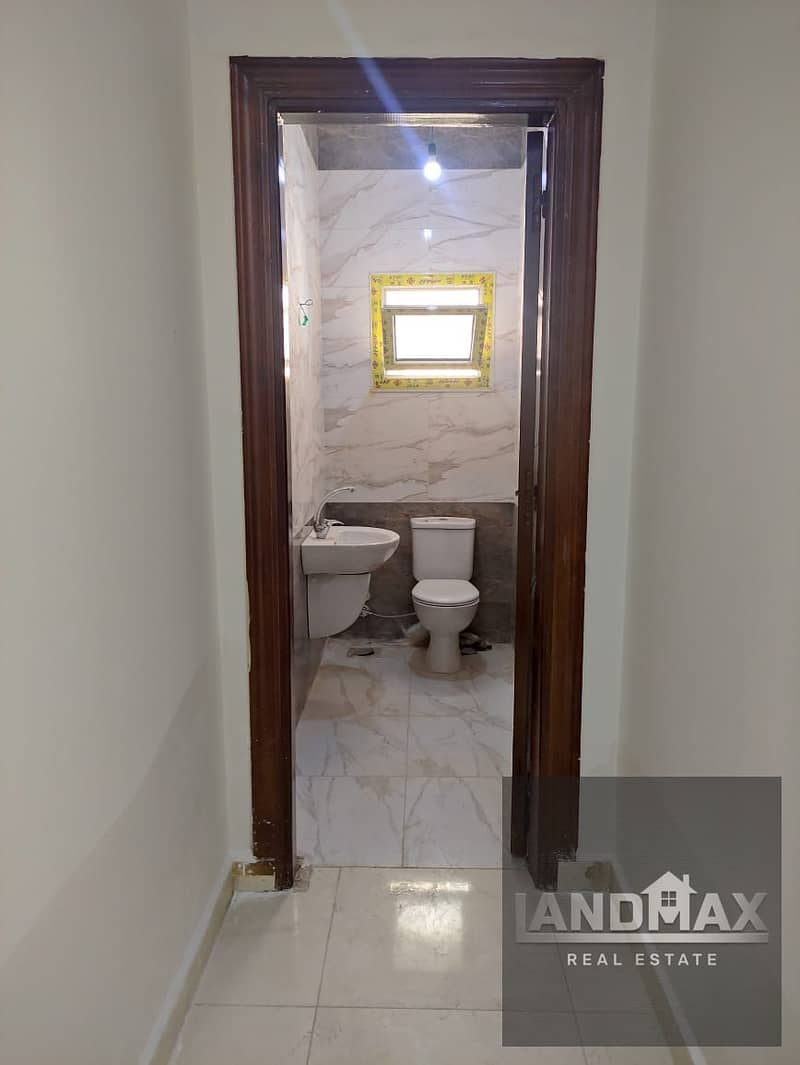 6 WhatsApp Image 2025-12-23 at 7.06. 07 PM. jpeg