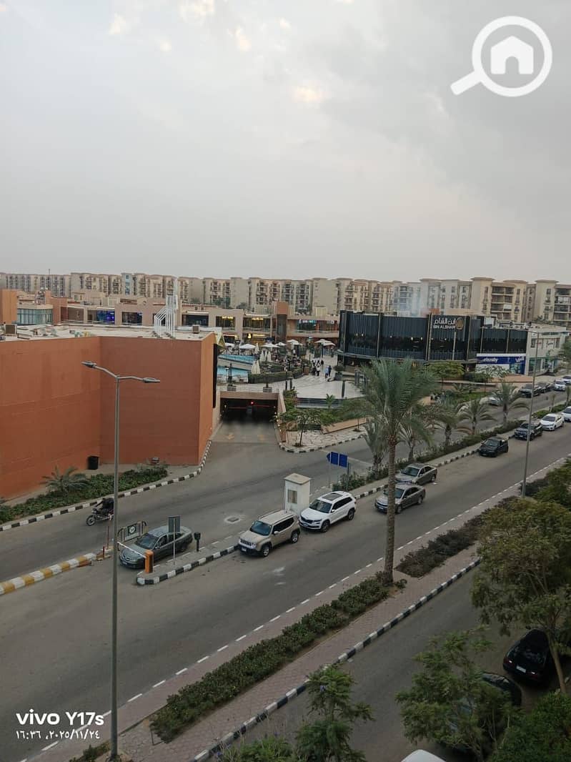 7 176b652c-52fc-4efd-b0dd-92f88080c3ab. jpeg