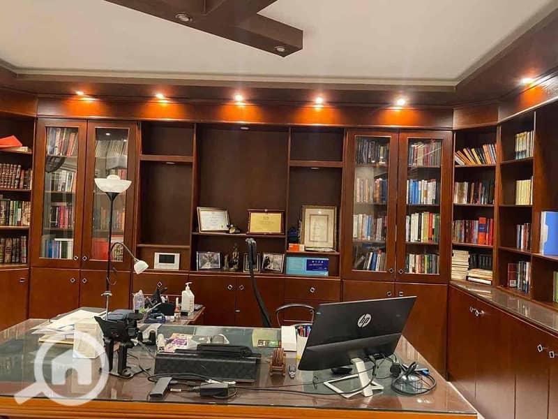 5 7a2add0f-16e0-4659-9fc6-f5e7e4e179bd. jpg