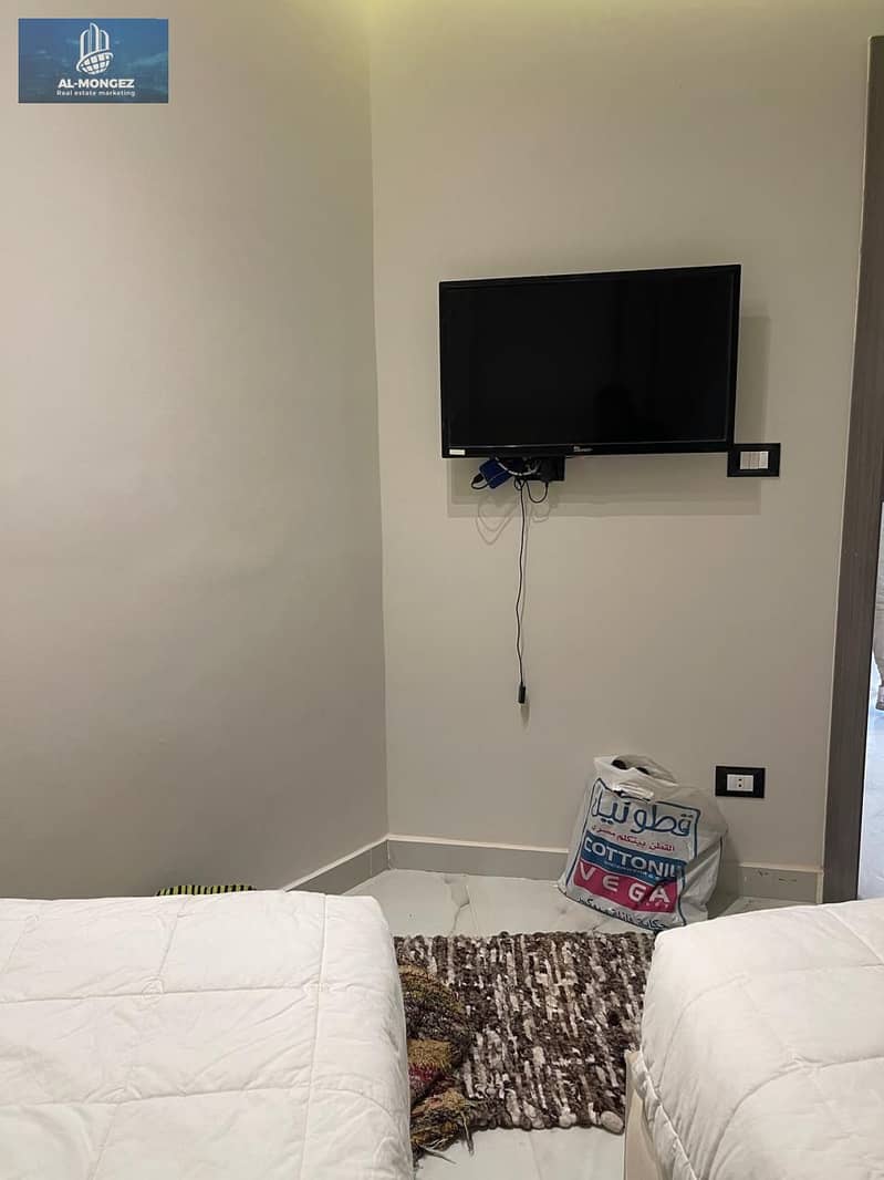 8 5216f19b-299c-451e-a54d-d5a1c99dee39. jpg