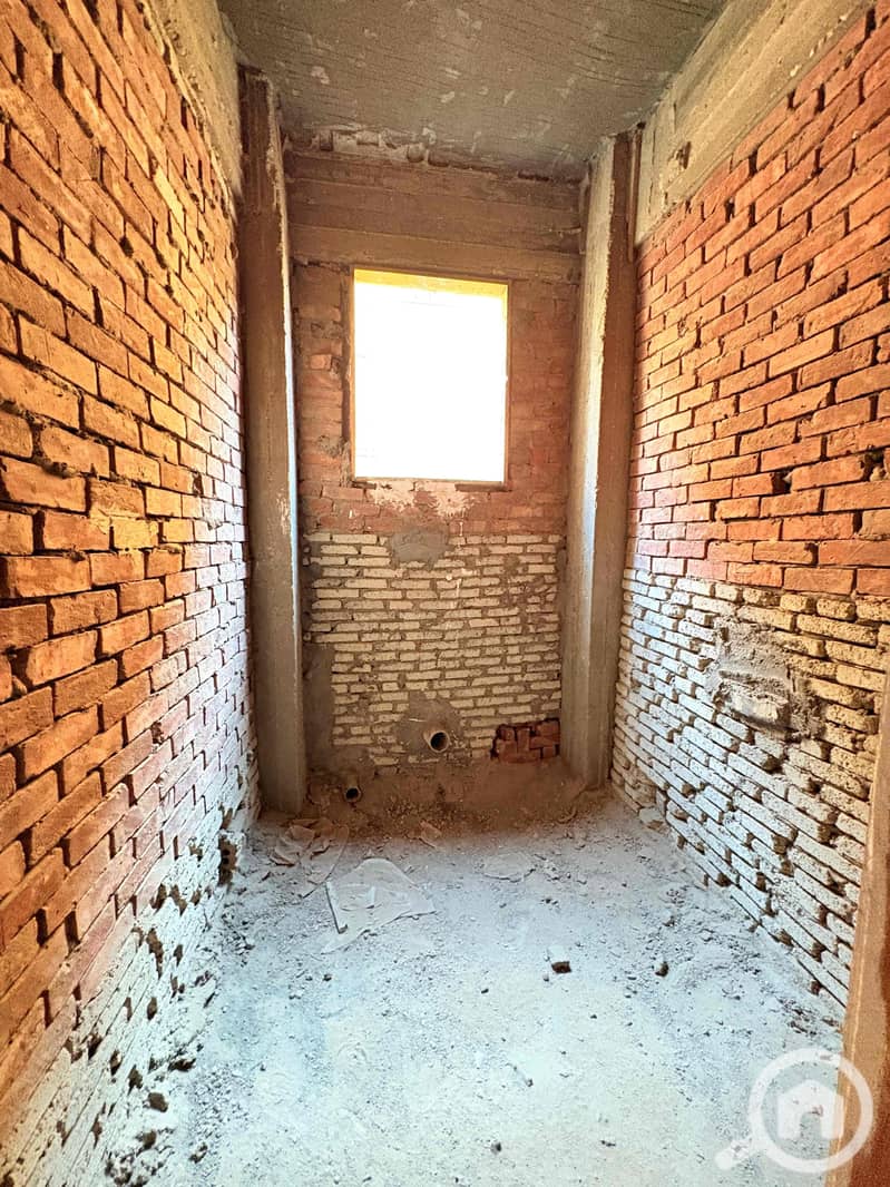 7 e0eb2bdf-9247-436b-8b18-05711d9eb825. jpg