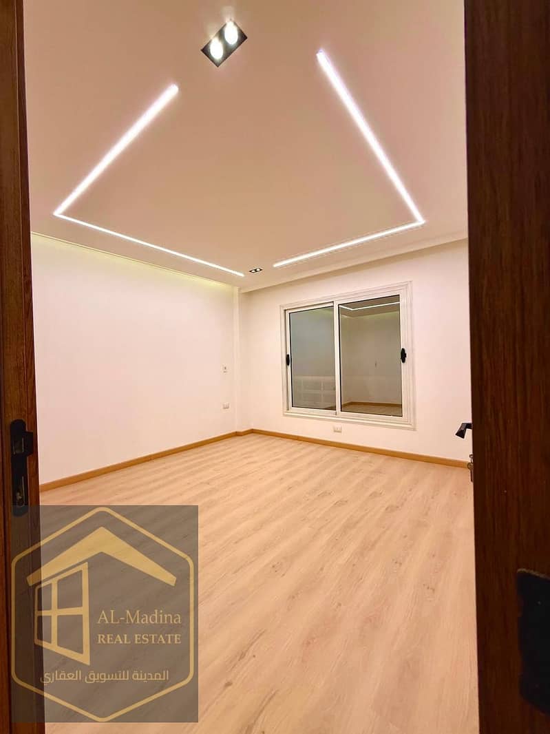 4 WhatsApp Image 2025-12-23 at 6.29. 34 PM (3). jpeg