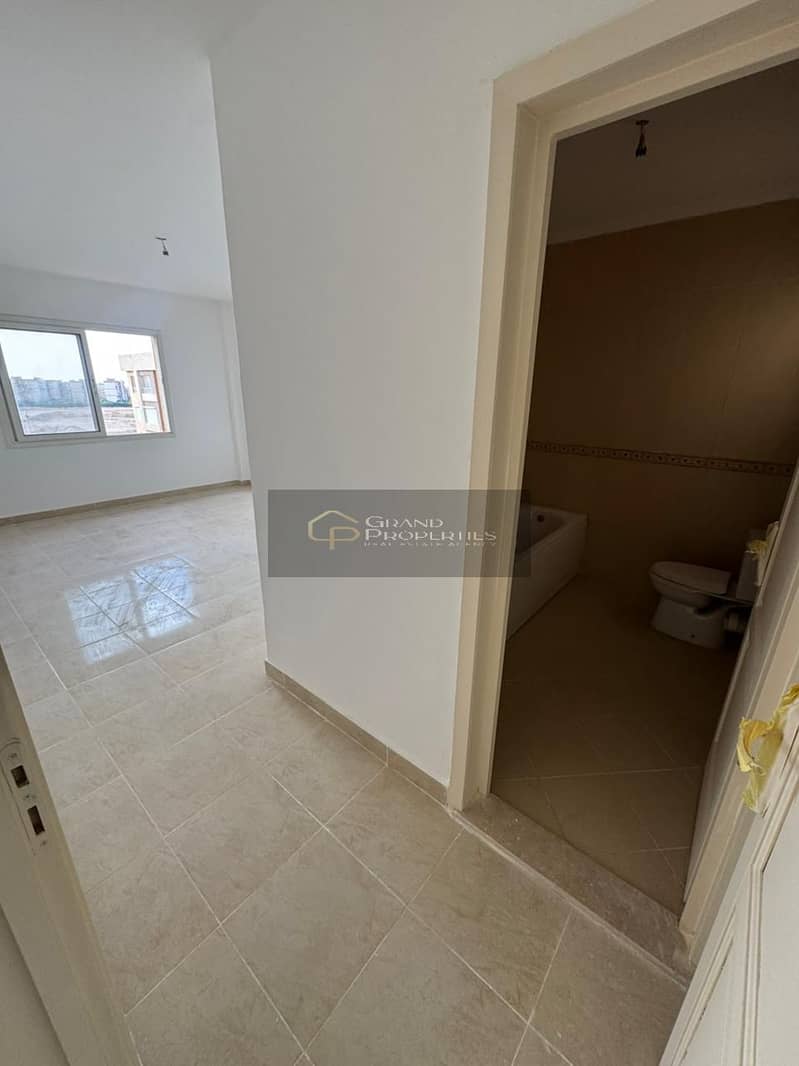 9 672ce1c3-1006-43a2-abeb-f5f0208a6063. jpg