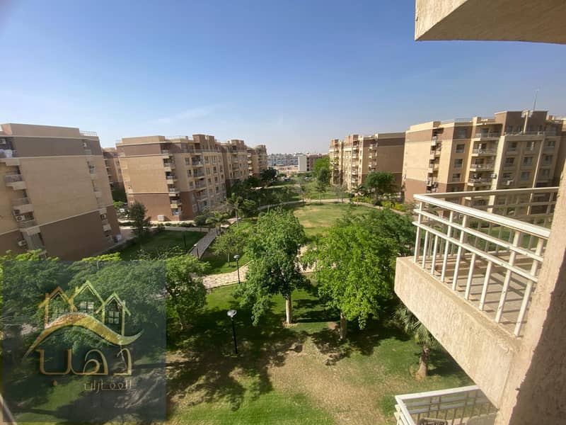 4 57aec8e9-366d-41ae-b913-db9b9c7a95d2. jpg