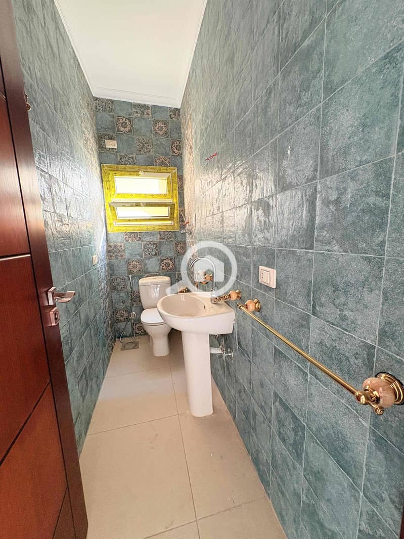 3 35dd80db-f1fa-4cb6-889c-52e78f893522. jpg