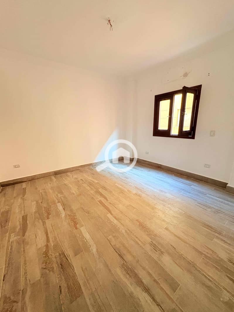 8 75291c01-9992-47a2-8eae-915f85aec5c7. jpg