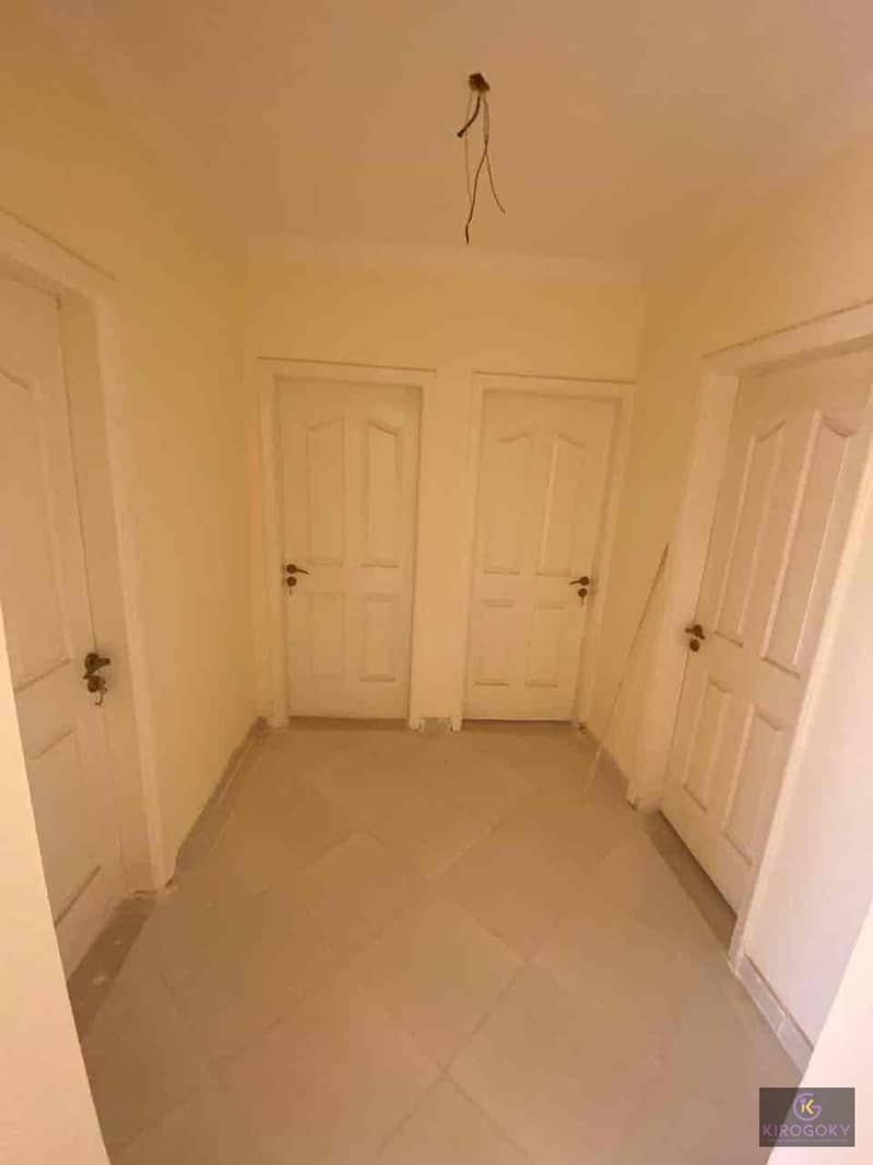 3 0b45ac7b-3cca-48f8-bfc7-a46f77ba595c. jpg