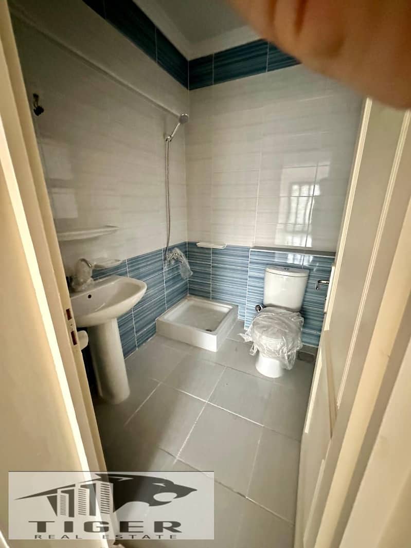 4 WhatsApp Image 2025-12-21 at 12.10. 26 AM (2). jpeg