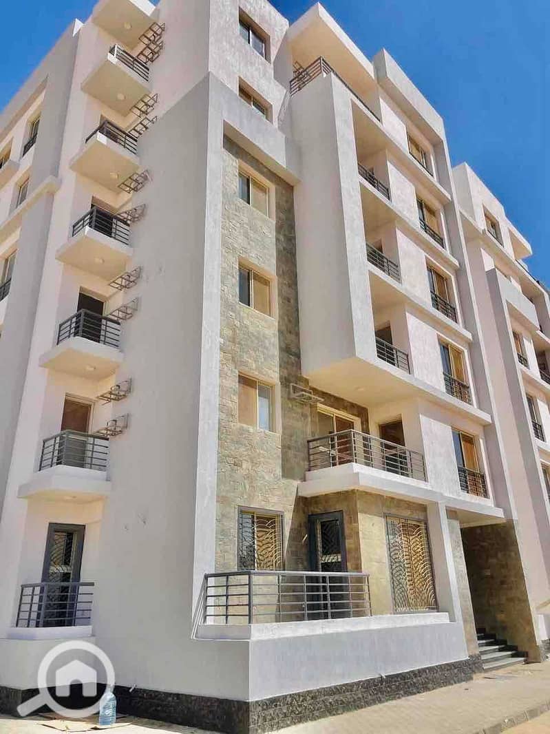 7 9f2975a8-a644-4c27-a3f4-4c6bd0641b9c. jpg