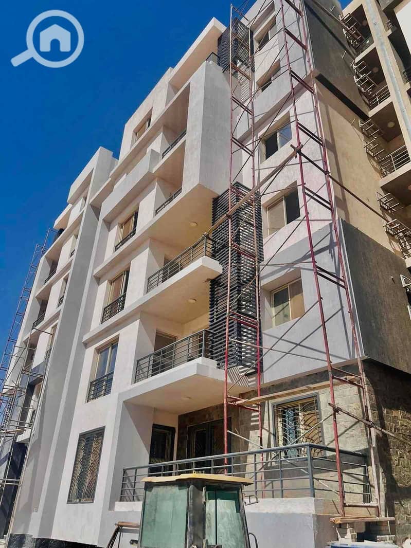 13 24abfe4f-bf29-42d7-a82a-142f136b8b5c. jpg