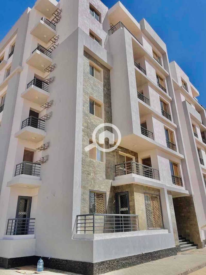 14 7dc5b2b9-22fb-43c3-9e1b-6468e1354151. jpg