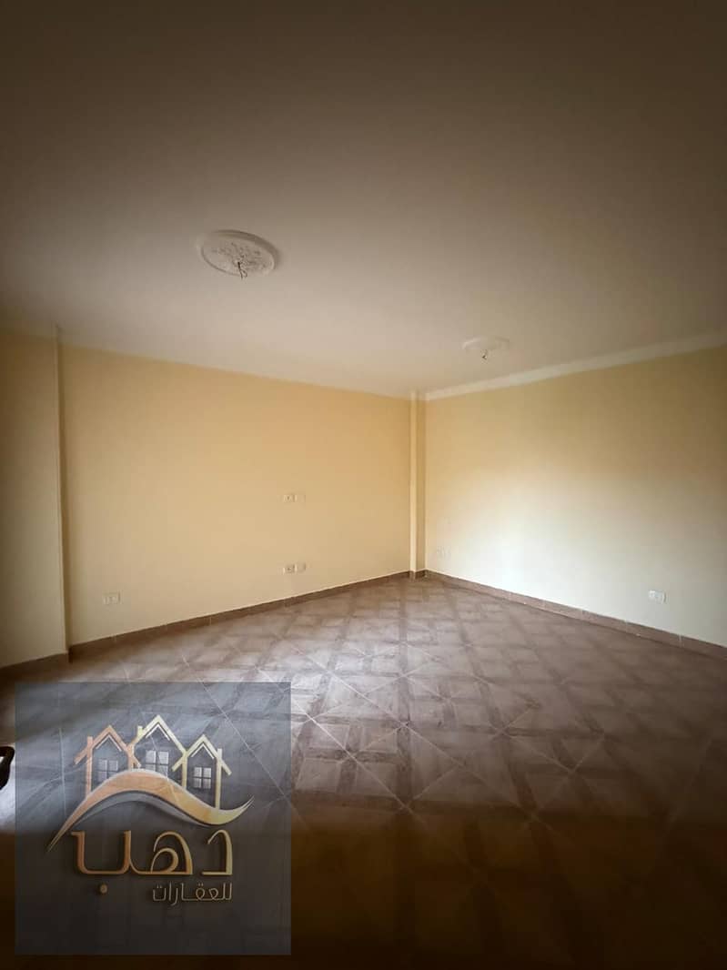 12 WhatsApp Image 2025-12-22 at 9.24. 34 PM (1). jpeg