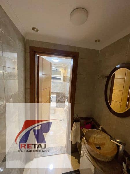 11 a7dccc09-b7fe-424f-b214-c173ebb6148a. jpg