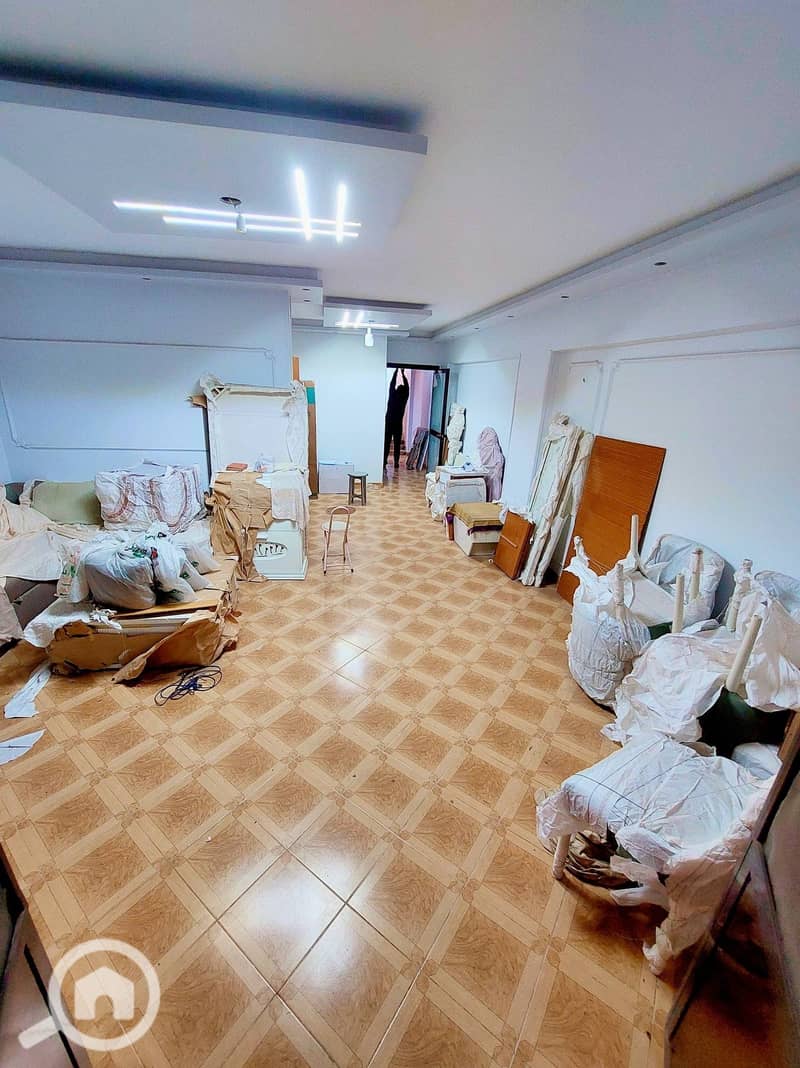 4 601008498_25562502460033504_7164097094000936401_n. jpg