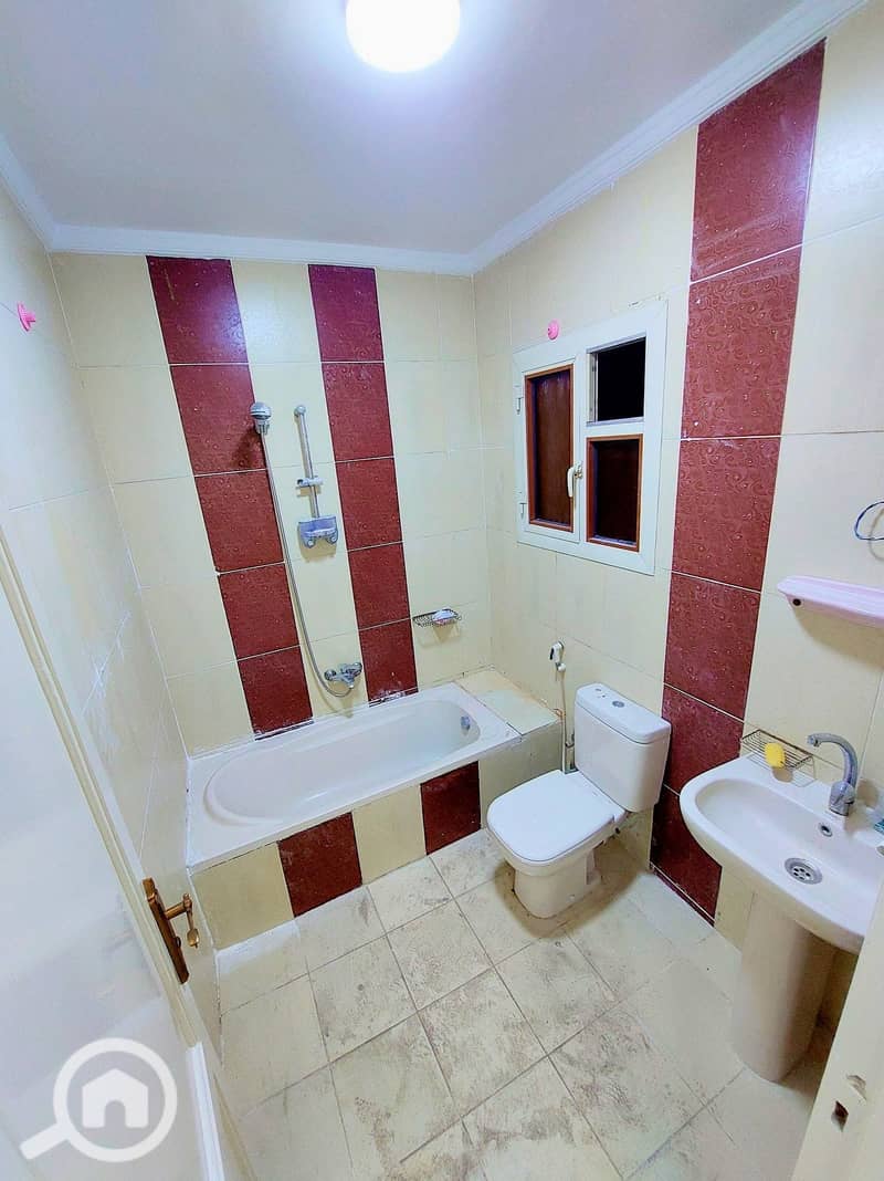 8 600994908_25562017263415357_3594890631932462649_n. jpg