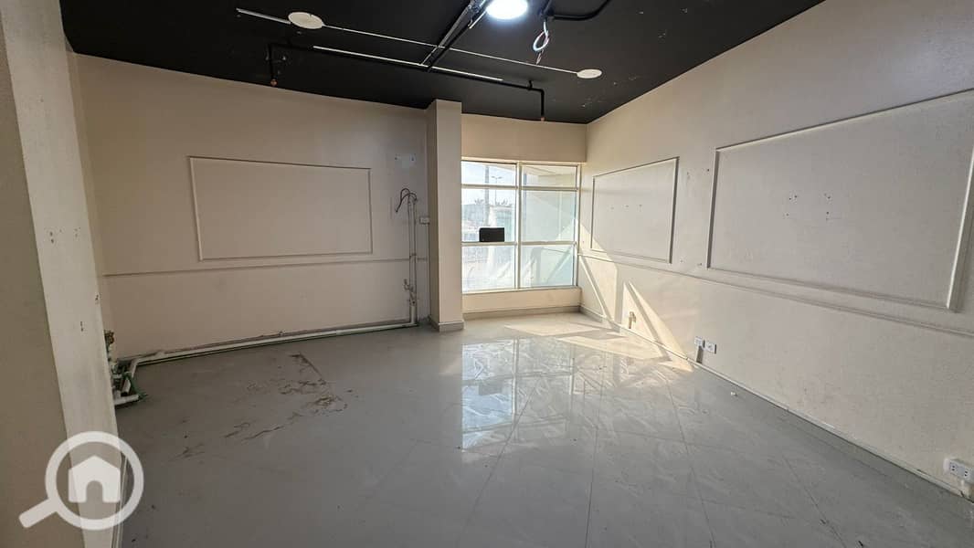 4 WhatsApp Image 2025-12-21 at 3.04. 04 PM. jpeg