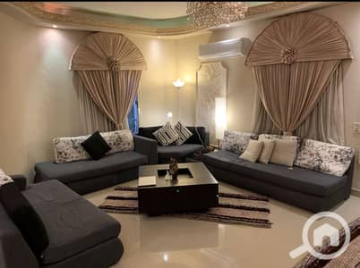 شقة 3 غرف نوم للايجار في القاهرة الجديدة، القاهرة - IMG-20251220-WA0015. jpg