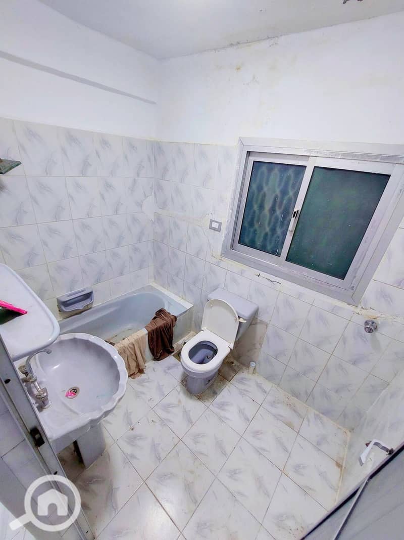 5 605122490_25580215044928912_3770036545494497976_n. jpg