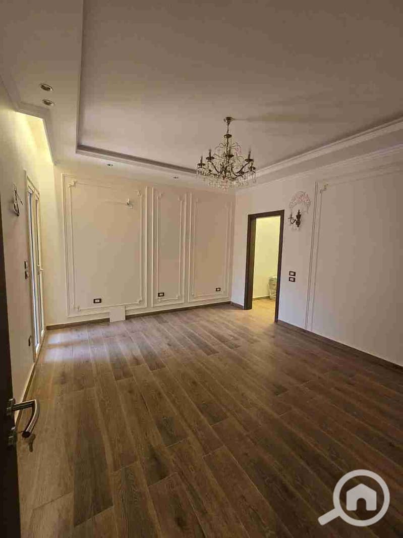 1000224071. jpg 1000224071. jpg