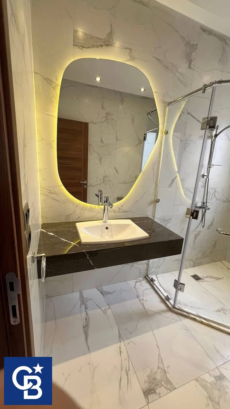 6 583045820_1997657054962032_1377999194569398817_n. jpg