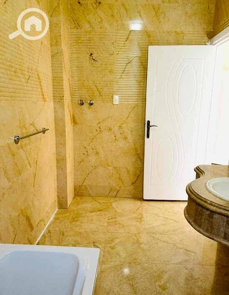 7 80f7dcd9-a28c-49c9-b525-086c6ef74231. jpg