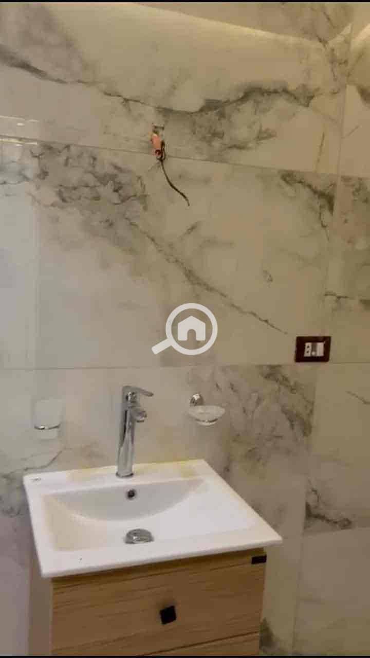 8 85a531df-cb77-497e-b1c3-0084a7499862. jpg