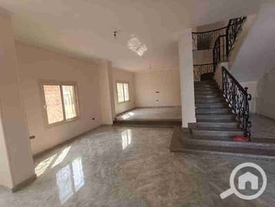 دوبلكس 5 غرف نوم للايجار في مدينة الشروق، القاهرة - 1000099904. jpg دوبلكس 5 غرف نوم للايجار في مدينة الشروق، القاهرة - 1000099904. jpg