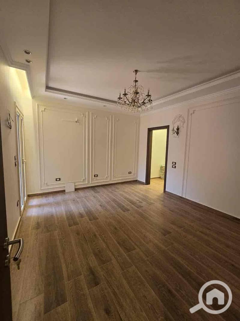 16 ca7d9c0b-cdbe-4484-8771-1745bc14bde7. jpg