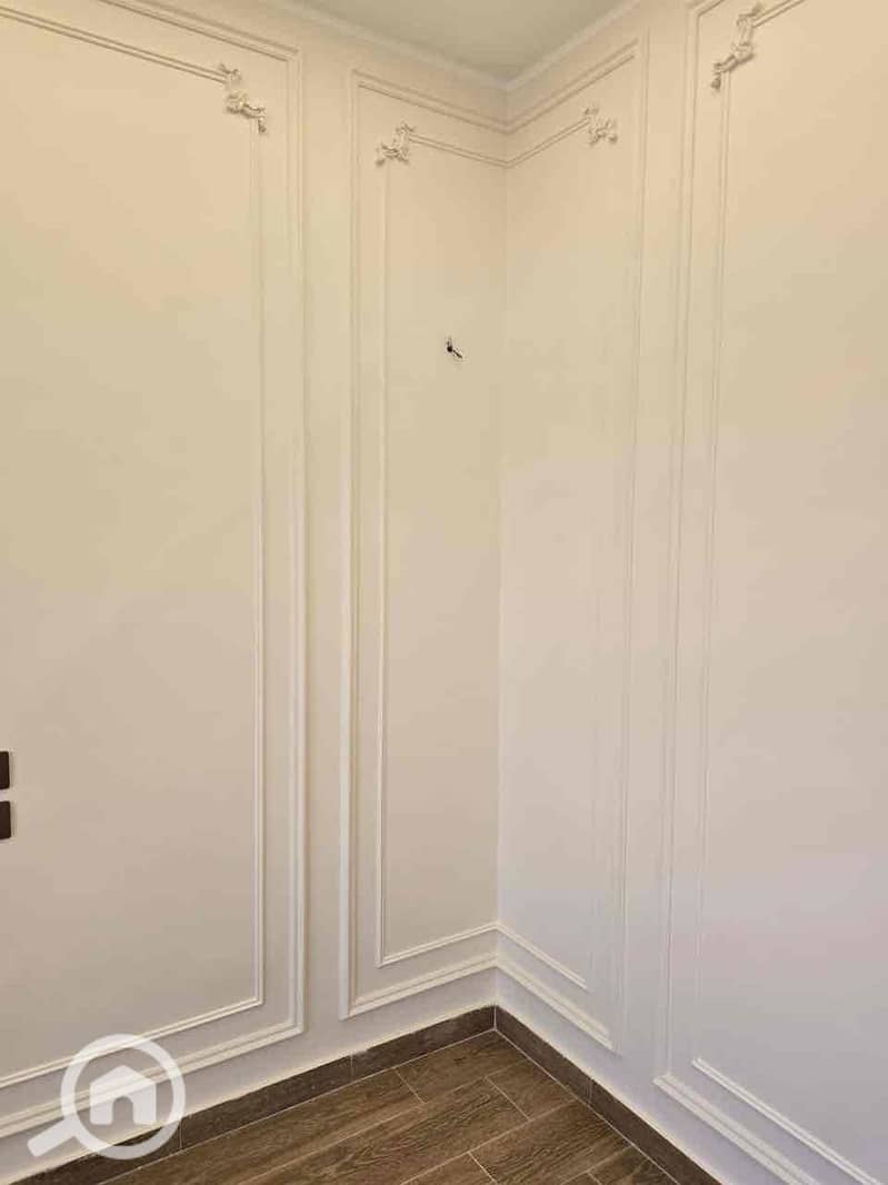 20 608f8849-a1d9-487d-9103-148649e3b324. jpg