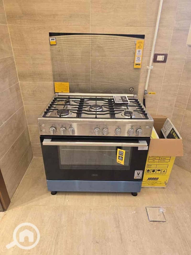 30 5583ce43-3e9f-491a-a38f-b0cba12d9a30. jpg