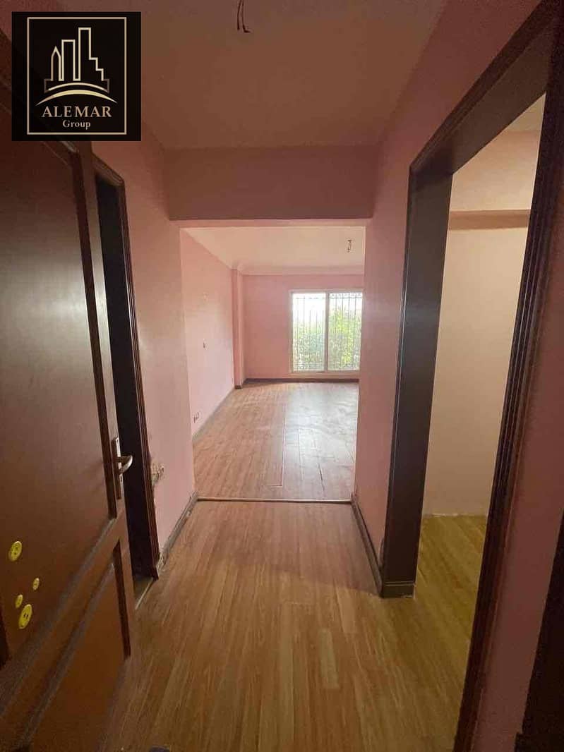 10 d15bcc66-65ca-428f-b5c9-2f8487357957. jpg