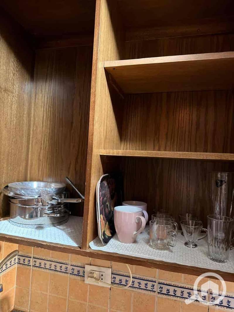 8 d15bb1a1-8d47-4284-81be-98a354a8aabc. jpg