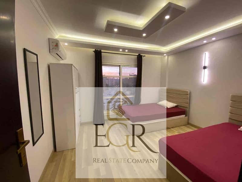 2 712f1ce9-413b-43e5-a1c5-282e63b04f71. jpg